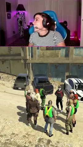 O dia que a Anitta se apaixonou no GTA RP hahah #anitta #gtarp #música #stream #memes #gta #rp