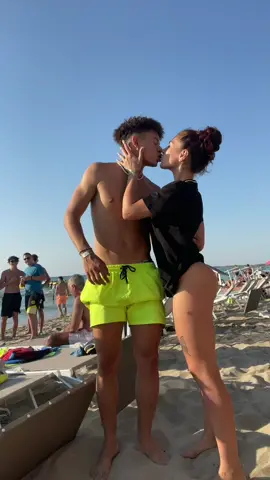 Tanto già lo sapete come va a finire dai 😂 giusto? @jkolucas ❤️ ig:viviolix