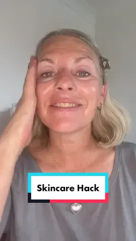Hollywood Secret Skincare Hack #skincarehack #skincarehacks #skincarehacksthatactuallywork #hollywoodsecrets #fyp #fypシ #fypage #fypシ゚viral #foryou #foryoupage