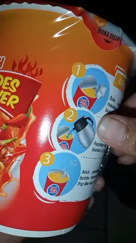 #CapCut #asmr #popmiepanas #CaffinoBaristan #asmrnoodles