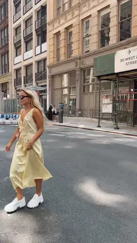 my nyc morning at #theevelynnyc 🚕 #fyp #foryoupage