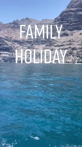 Making memories with la familia 🫶🏼 thank you @Travelia.Escapes #traveliaescapes #tenerife #jet2holidays #holiday #holidaytiktok #boat #fyp
