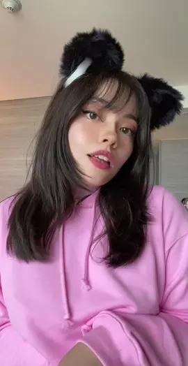 Its my birthday today! 🥳🥳 #egirl #asiangirl #GamerGirl