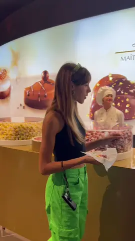 Valma Gloop #lindtmuseum #lindtchocolate #swiss
