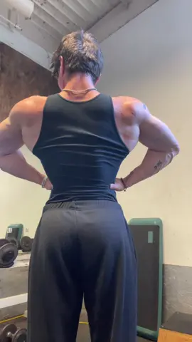 Lowkey this sound is a vibe #fyp #foryou #Fitness #gym #veins