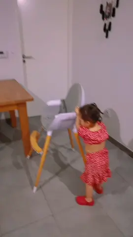 Le manioc avant tout 😂😂😂je n'en peux plus d'elle 😂🤣#pourtoi #insta @roserovhalie abonne toi commente et  partage 😘