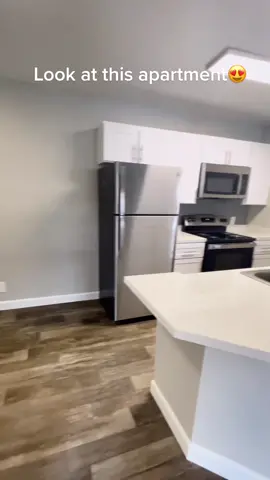 Look at this 1 bed 1 bath apartment! Looking to move soon? Let me help you find a new place that you’ll love. Whether it’s buying, selling, or renting having a Realtor can help save you time and money!••••••••VC: @freestyle_riy #explore #explorepage #buyingahome #rentalproperty #investmentproperty #investment #lasvegas #lasvegasstrip #stonegate #apartment #apartmentliving #apartments #homes #rental #livingroomdecor #moving #modern #family #lv #nevada #vegasliving #realestate #realestateagent #realtors