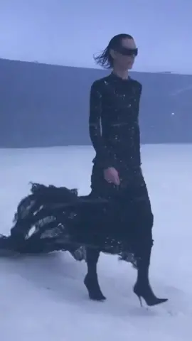 Balenciaga 360º Show Winter 2022 Collection #balenciaga #fashion #show