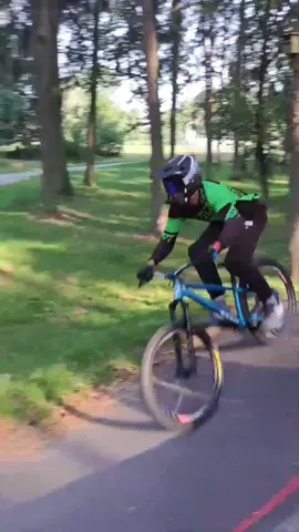 inst: anatoly_brv   #pumptrack  #pumtrackmtb  #mtb #velosolutionspumptrack #mtblife #mtblove #dirtjumper #hardtailmtb #ridemtb #bicycle #asmr #evening