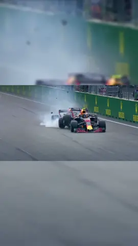 Baku 2018 Double Red Bull Crash #NatWestWhatYouWaitingFor #formula1 #maxverstappen #danielricciardo #redbull #drama #f1 #fyp #croftycommentry #viral #crofty