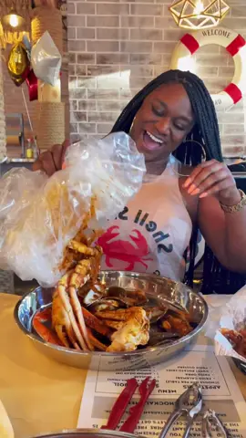 📍 Shell Shock, Alameda, Ca #invited #vipnight #influencernight #thingstodobayarea #seafoodboil #crabboil #seafood #crab #alamedaca #bayarea #eastbay #foodinfluencer #foodies #bayareainfluencer