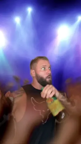 POV: тусишь в клубе и вдруг заиграл этот трэк