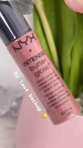 @nyxcosmetics #nyxtresleches #nyxlipgloss #lovenmeee143 #nyxbuttergloss #favorite #affordablemakeup #drugstorehaul #genx #makeupover30 #makeupover50 #genxtok