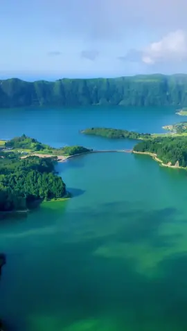 📍Lagoa das Sete Cidades #fy #fyp #drone #azores #saomiguel #ilhadesaomiguel #adventure #travel #setecidades