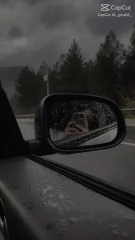 Nhiều khi mệt quá lại muốn dựa vào bờ vai ai đó, ấy vậy mà chưa kịp dựa thi đã tự khoẻ lên rồi😌