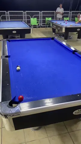 #ashsportslifestyle amazing 4 trickshots 😈