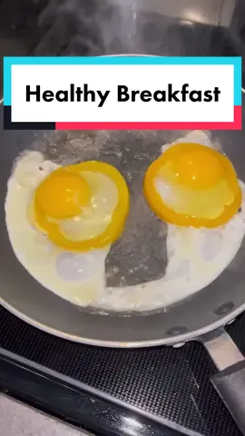 Peppers egg and cheese for breakfast #breakfast #Recipe #asmr #cookingasmr #cooking #Recipe #food #peppers #egg #healthyfood #healthybreakfast #healthyrecipes #fyp #foryou #lowcalorie