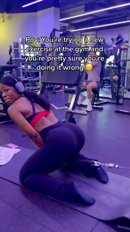Send help! 🤣 I finally got the movement down. Kneeling Cable Pull Throughs to target your posterior chain. #GymTok #cables #workoutfail #exercise