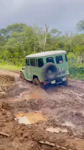 #palembangnihbos #hardtop #fj40landcruiser