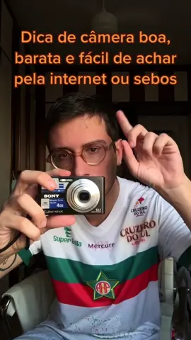 uma pequena câmera de 2010 que faz fotos mais lindas que um iphone novo #fotografia #cybershot #garimpo #dicasdefotos #oldtech #techtokbrazil #fyp