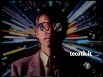 #spotanni80 Potevamo stupirvi con #effettispeciali e colori ultravivaci. Ma noi siamo #scienzanonfantascienza. Noi siamo #telefunken: qualità, costante, nel tempo. #qualitacostanteneltempo #spot80 #pubblicitadiunavolta #pubblicitaanni80 #pubblicitavintage #pubblicitatv #tecataspot