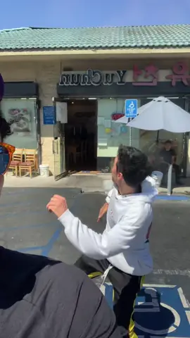 @ryanalexh can’t catch ne lackin #老外说中文 #混血 #صينى #chinese #beijing #kungfu #giordano #filter #ipman #wasian #funny #北京 #bilingual #nigeriantiktok #foryoupage #fyp