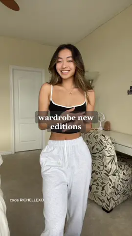 🫶🏻🫶🏻 @nastygal code RICHELLEXO for 20% off+ free shipping over $60 #style #outfit #wardrobe #OOTD