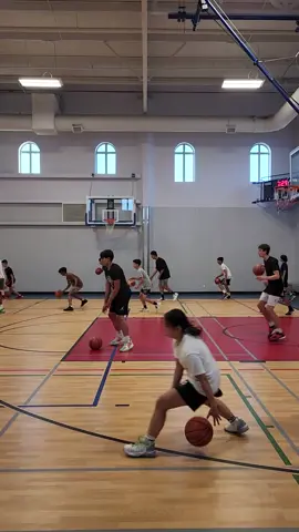 U15 SKILLS TRAINING #rise #basketball #alberta #risecommunity #calgary #yycball #foreverforale♾️ #ballislife #training #risecommunity #yycball #risecommunitystrong #hoops