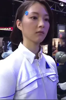 Extremely real looking robot at Tokyo Game Show in 2017.