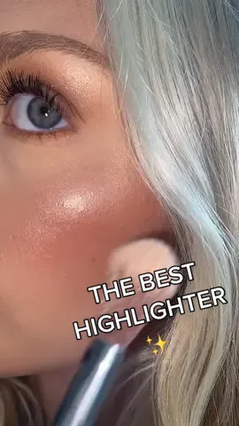 @makeupbyteb knows our xxposure highlighter is a must have for an elite glow ✨💖 #highlighter #xxrevolution #makeup #drugstore #musthave #besthighlighter #affordablemakeup