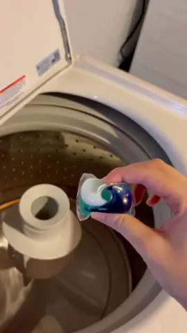 Here’s your laundry day asmr ☺️ #CleanTok #clean #laundry #tide #tidepod #cleantiktok #asmr