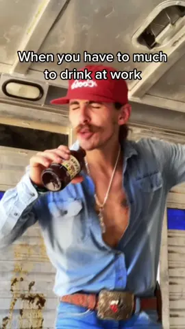 It happens #texas #fyp #foryoupage #eatsteakdrinkwhiskey #SplashSummerVibe