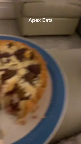 @Kaysosa i love you. #explainedinapexterms #explainedinapex