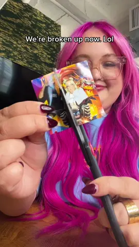 Carrying SOMETHIN but I don’t know about love?🤨 Haha😅