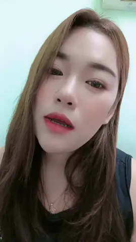 ไลฟ์ปลิวจ้า งง ใจ ฉันทำอะไรผิดก่อนนน 😭😭#ชอบก็จีบ #โสด #น่ารักเกิ๊นนน #รับสมัครfcจํานวนมาก #ส่งของขวัญให้เค้าด้วยน๊าาาาาา😘