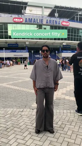 Only kendrick had a better fit #OOTD #fitcheck #fashion #fashiontok #fashiontiktok #outfit  #kendricklamar #mrmoraleandthebigsteppers #archivefashion #archive #fittyfit #fittyfits #getreadywithme #outfitoftheday #fitoftheday #fashioninfluncer #fashioninfluncers #jaydentorres