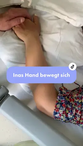 Seht ihr diese kleine Bewegung? Bin so stolz 😭🤍 #couple