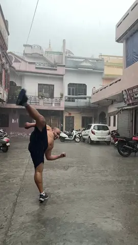 #karate#taekwondo#kick#rain#foryou