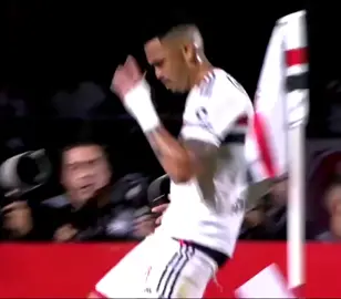 a dança do Luciano 🤣 #saopaulo #saopaulofc #sp #spfc #tricolor #morumbi