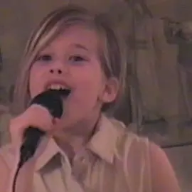 Little me #annie #music #alwayssinging