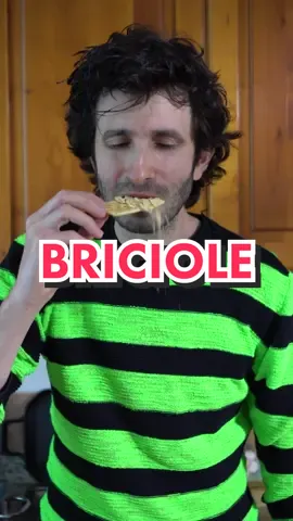 Quando mangi qualcosa di sbricioloso #briciole #mammamia #troppe #videocomico #stevemozz