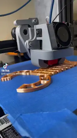 My print broke after 5 hours of printing 😭