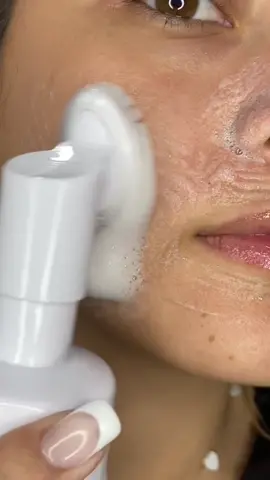 #pielsensible #espumafacial #bioaqua #yomujerr #maquillajebogota #maquillajecolombia #emprendedores #tiendamayoristacolombia