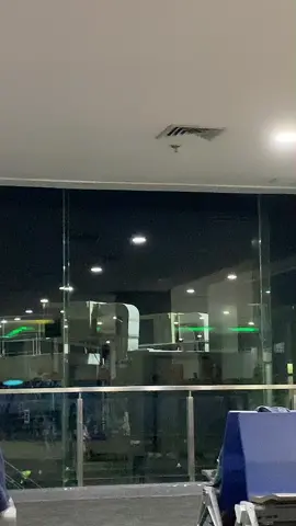 night flight from ngurah rai hits diff