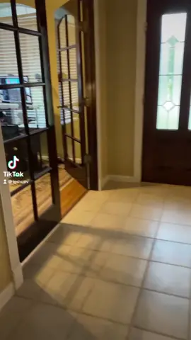 Who’s side are you on? Mine or hers?… i was just tryna game 😅 #womanpower #unfortunate #dowhatigottado