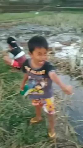 ngamuk adu layangan #viral #fypシ #fyp