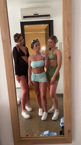 IBIZA FITS💞☀️ #fyp #ibiza #girlsholiday