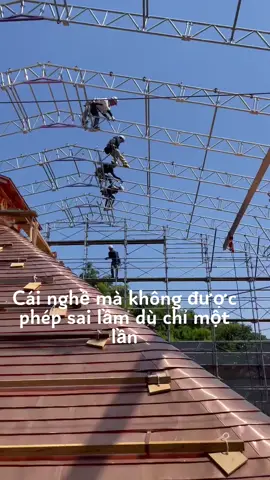 Mấy ae bên #giàn giáo Nhật Bản thẩm hộ quả này xem có cách nào làm nhanh hơn được không chứ vừa làm vừa chườn thế này run chân lắm 🥶🥶