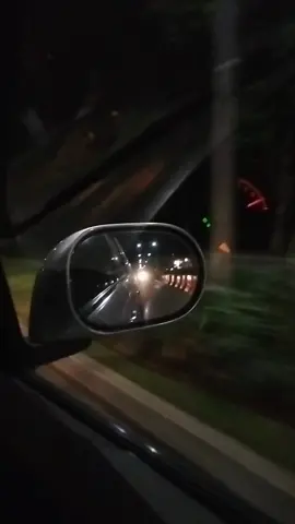 di luar dingin.. sedingin hatiku