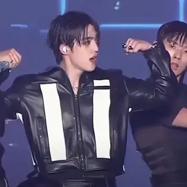 👩🏻‍🦲 [ #scoups #에스쿱스 #svt #seventeen #세븐틴 #edit #kpop #fyp #zyxcba #foryou #kpopfyp ] @seventeen17_official